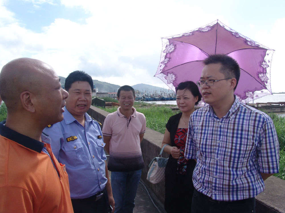 http://www.thaithavorn.com/uploadfile/2014/0716/20140716043925454.jpg
