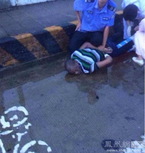 http://www.thaithavorn.com/uploadfile/2014/0812/20140812035212237.jpg
