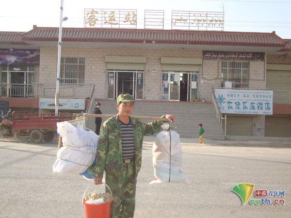 http://www.thaithavorn.com/uploadfile/2014/0829/20140829102753822.jpg