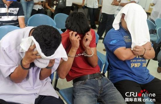 http://www.thaithavorn.com/uploadfile/2014/0903/20140903095059291.jpg