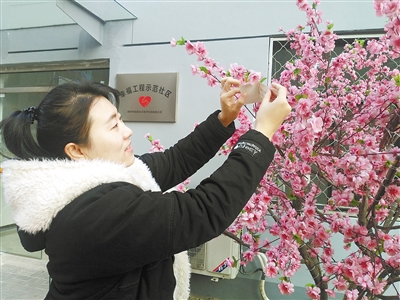社區(qū)“心愿樹(shù)”實(shí)現(xiàn)居民微心愿