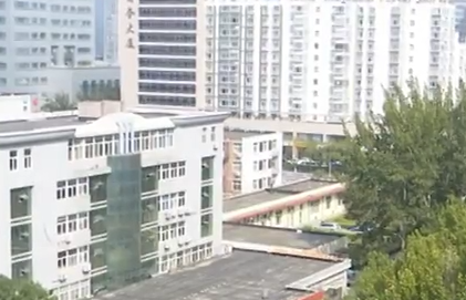 與鄰居共用的樓梯平臺(tái) 可以私自圈占嗎？
