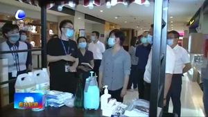 張春燕調研檢查城區(qū)文旅經營場所文明城市創(chuàng)建和疫情防控工作